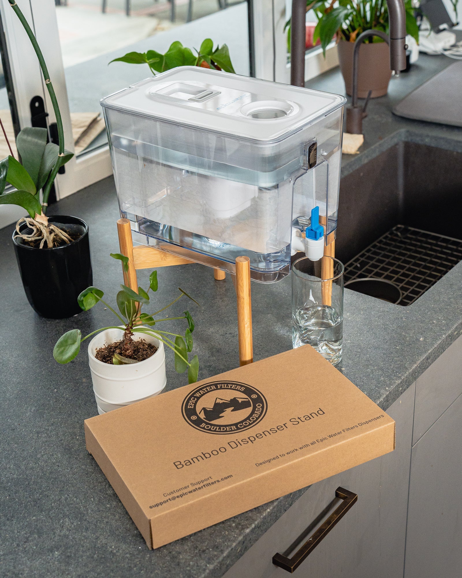 Dispenser Bamboo Stand